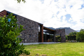 Quinta San Carlos, Magia y Naturaleza